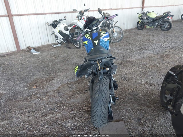 46277335 :رقم المزاد ، JYARN33E7FA004496 vin ، 2015 Yamaha Fz09 مزاد بيع