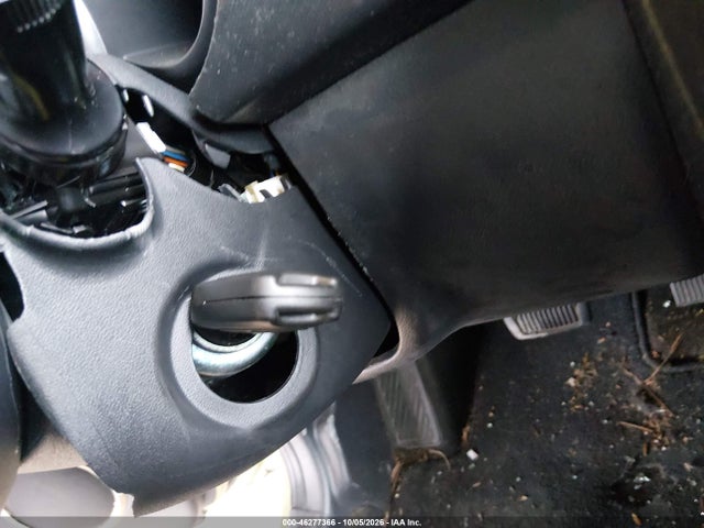 46277366 :رقم المزاد ، KNDJT2A64D7526235 vin ، 2013 Kia Soul + مزاد بيع
