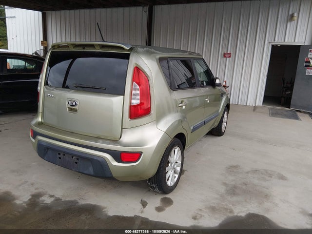 46277366 :رقم المزاد ، KNDJT2A64D7526235 vin ، 2013 Kia Soul + مزاد بيع