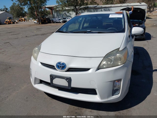 46277498 :رقم المزاد ، JTDKN3DU7A0135244 vin ، 2010 Toyota Prius Iv مزاد بيع