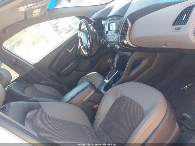 2015 Hyundai Tucson Se მანქანა იყიდება აუქციონზე, vin: KM8JUCAGXFU072911, აუქციონის ნომერი: 46277526