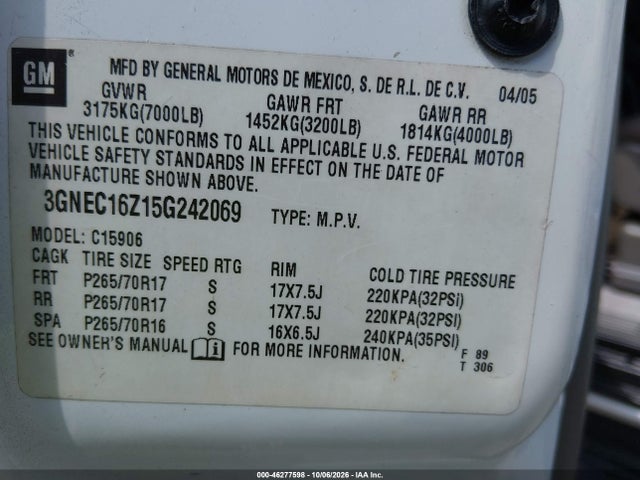 46277598 :رقم المزاد ، 3GNEC16Z15G242069 vin ، 2005 Chevrolet Suburban 1500 Lt مزاد بيع