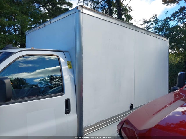 46277700 :رقم المزاد ، 1HA0GSF76SN001800 vin ، 2025 Chevrolet Express Cutaway Work Van مزاد بيع