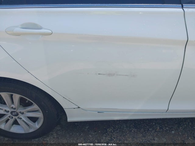 Продажа на аукционе авто 2013 Hyundai Sonata Gls, vin: 5NPEB4AC4DH671700, номер лота: 46277708