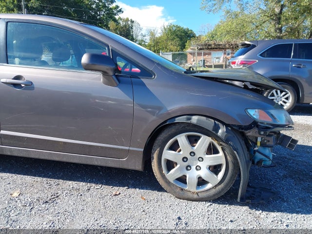 Продажа на аукционе авто 2010 Honda Civic Lx, vin: 2HGFA1F52AH501924, номер лота: 46277725