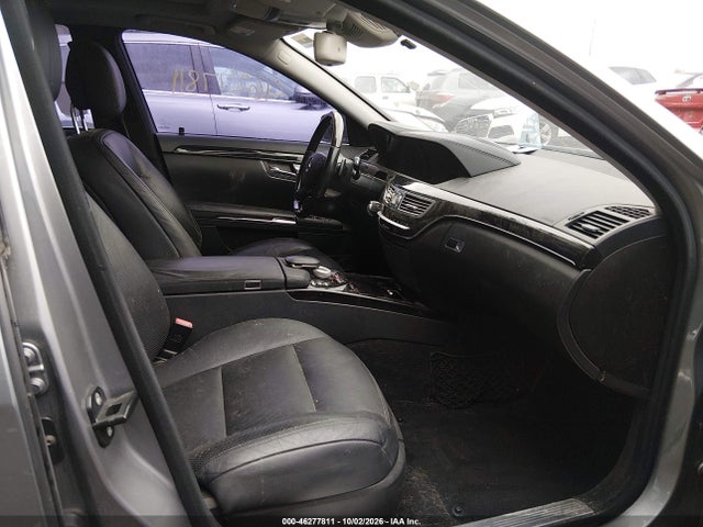 2013 Mercedes-benz S 550 4matic მანქანა იყიდება აუქციონზე, vin: WDDNG9EB0DA536131, აუქციონის ნომერი: 46277811