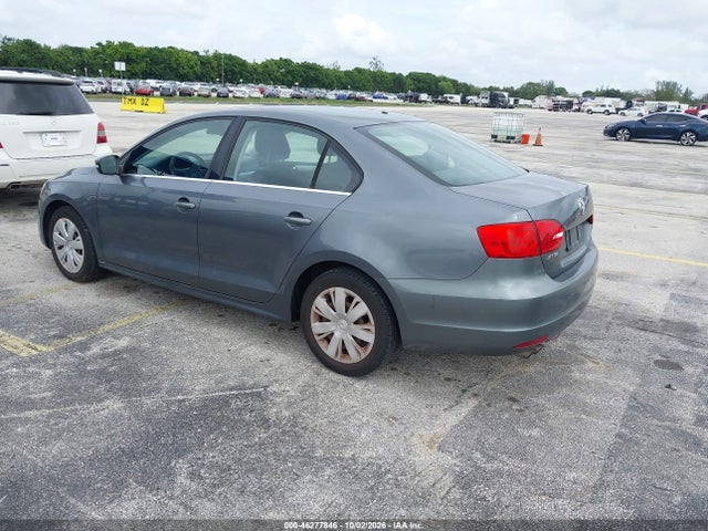 2013 Volkswagen Jetta 2.5l Se მანქანა იყიდება აუქციონზე, vin: 3VWDX7AJ1DM385436, აუქციონის ნომერი: 46277846