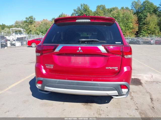 Продажа на аукционе авто 2017 Mitsubishi Outlander Se, vin: JA4AZ3A35HZ027328, номер лота: 46277886
