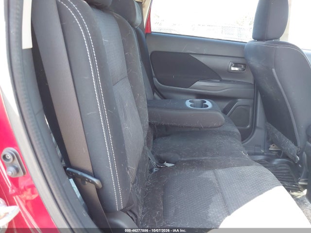 Продажа на аукционе авто 2017 Mitsubishi Outlander Se, vin: JA4AZ3A35HZ027328, номер лота: 46277886