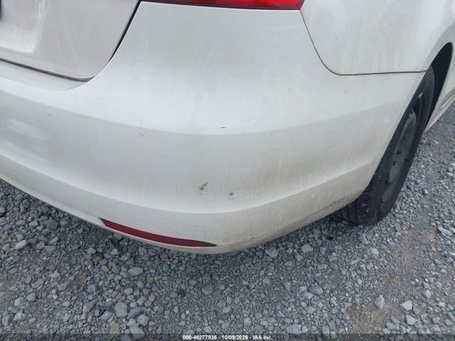 2012 Volkswagen Jetta 2.0l S მანქანა იყიდება აუქციონზე, vin: 3VW2K7AJ6CM371035, აუქციონის ნომერი: 46277936