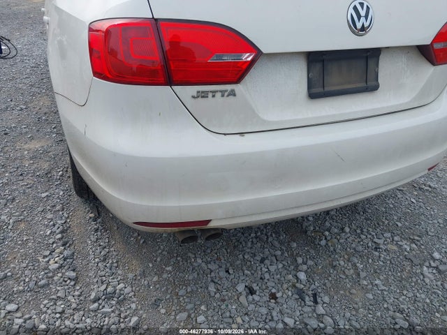 2012 Volkswagen Jetta 2.0l S მანქანა იყიდება აუქციონზე, vin: 3VW2K7AJ6CM371035, აუქციონის ნომერი: 46277936
