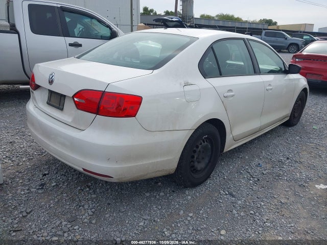 2012 Volkswagen Jetta 2.0l S მანქანა იყიდება აუქციონზე, vin: 3VW2K7AJ6CM371035, აუქციონის ნომერი: 46277936