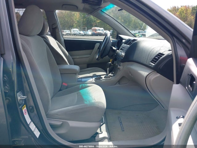 Aukcja sprzedaży 2010 Toyota Highlander Base V6, vin: 5TDBK3EH7AS027729, numer aukcji: 46278004