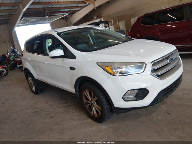 Продаж на аукціоні авто 2017 Ford Escape Se, vin: 1FMCU0GD2HUE39579, номер лоту: 46278029