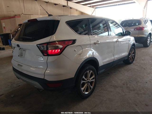 Продаж на аукціоні авто 2017 Ford Escape Se, vin: 1FMCU0GD2HUE39579, номер лоту: 46278029