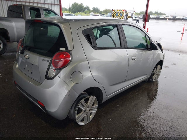 Продажа на аукционе авто 2015 Chevrolet Spark Ls Manual, vin: KL8CA6S90FC807546, номер лота: 46278047