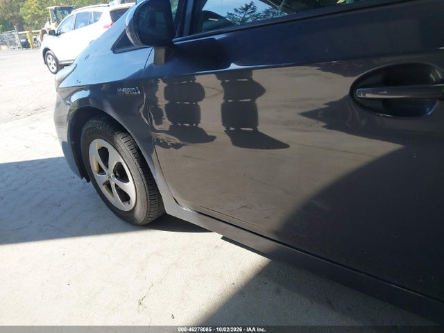 46278085 :رقم المزاد ، JTDKN3DU4C1542631 vin ، 2012 Toyota Prius Three مزاد بيع