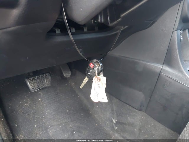 2015 Toyota Corolla S მანქანა იყიდება აუქციონზე, vin: 2T1BURHE0FC444852, აუქციონის ნომერი: 46278100