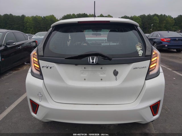 Продажа на аукционе авто 2015 Honda Fit Ex/ex-l, vin: 3HGGK5H81FM760204, номер лота: 46278126