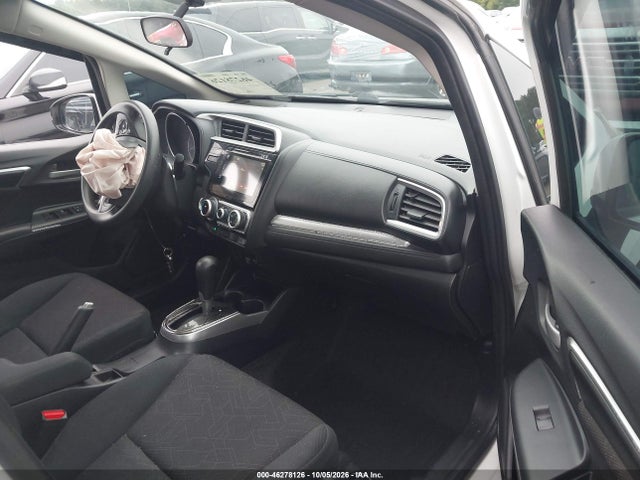 Продажа на аукционе авто 2015 Honda Fit Ex/ex-l, vin: 3HGGK5H81FM760204, номер лота: 46278126