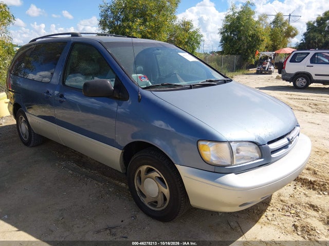 Продаж на аукціоні авто 2000 Toyota Sienna Xle, vin: 4T3ZF13C6YU179816, номер лоту: 46278213