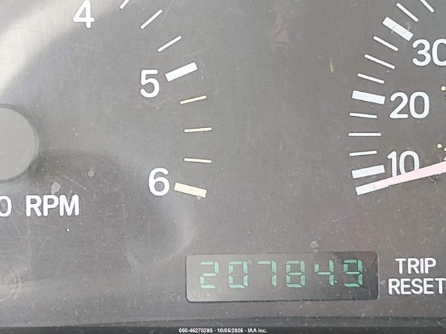 Продаж на аукціоні авто 2000 Jeep Cherokee Sport, vin: 1J4FF48S6YL246299, номер лоту: 46278290