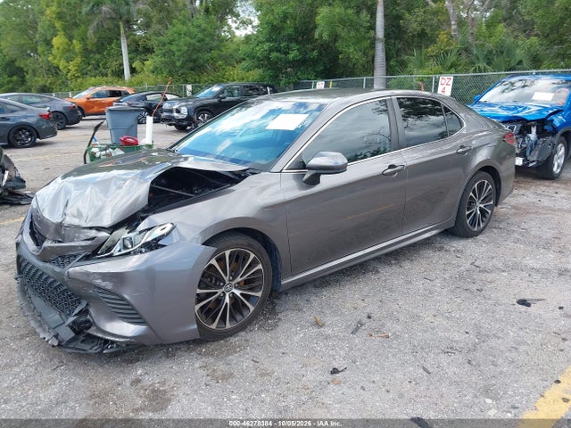 2018 Toyota Camry Se მანქანა იყიდება აუქციონზე, vin: 4T1B11HK7JU025565, აუქციონის ნომერი: 46278384
