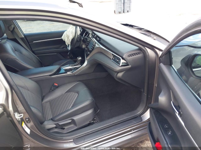 2018 Toyota Camry Se მანქანა იყიდება აუქციონზე, vin: 4T1B11HK7JU025565, აუქციონის ნომერი: 46278384