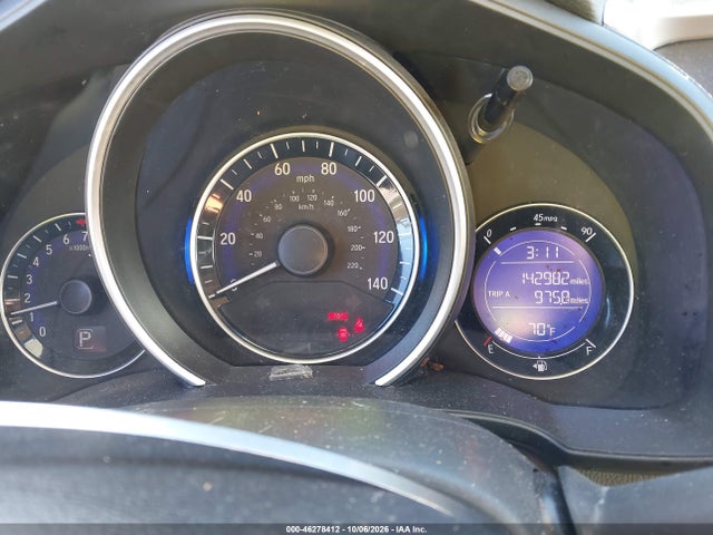 46278412 :رقم المزاد ، 3HGGK5H88FM761401 vin ، 2015 Honda Fit Ex/ex-l مزاد بيع