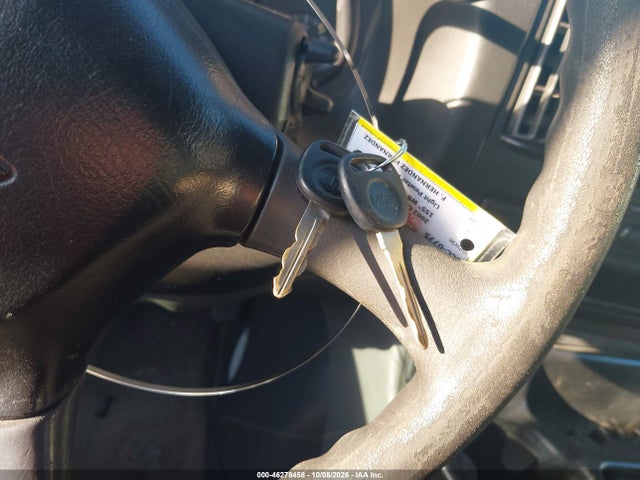 46278458 :رقم المزاد ، 1GAHG39R921181073 vin ، 2002 Chevrolet Express مزاد بيع