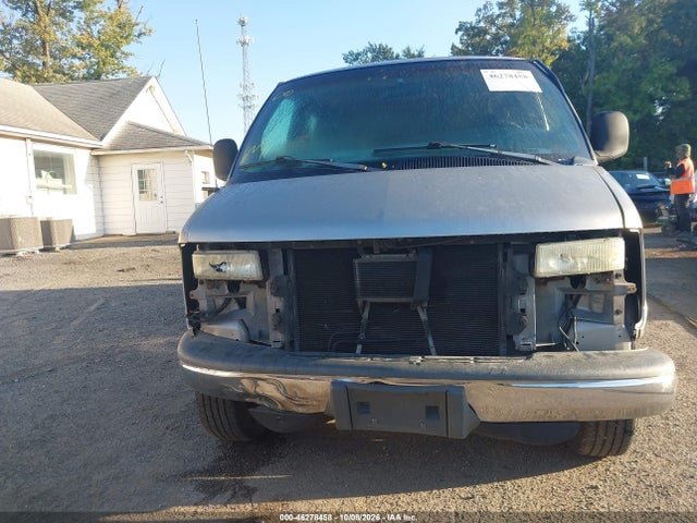 46278458 :رقم المزاد ، 1GAHG39R921181073 vin ، 2002 Chevrolet Express مزاد بيع