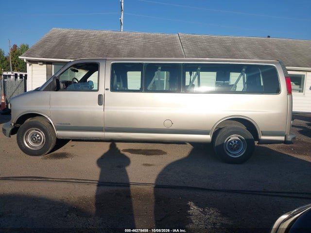 46278458 :رقم المزاد ، 1GAHG39R921181073 vin ، 2002 Chevrolet Express مزاد بيع