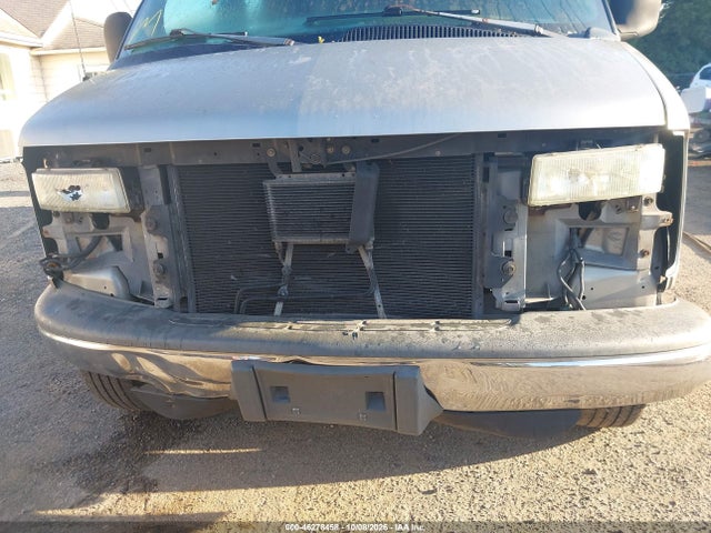 46278458 :رقم المزاد ، 1GAHG39R921181073 vin ، 2002 Chevrolet Express مزاد بيع