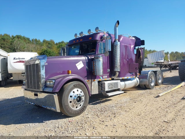1999 Freightliner Conventional Fld120 მანქანა იყიდება აუქციონზე, vin: 1FUPCXZB3XLA15390, აუქციონის ნომერი: 46278516