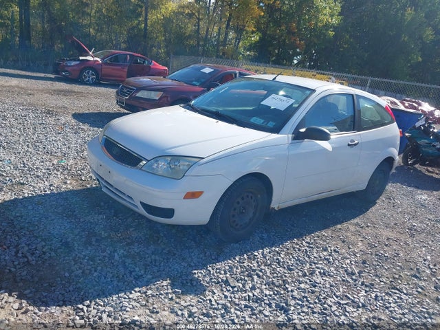 Продаж на аукціоні авто 2005 Ford Focus Zx3, vin: 3FAFP31N45R102948, номер лоту: 46278575