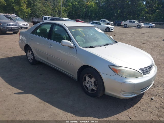 46278752 :رقم المزاد ، 4T1BF32K62U523392 vin ، 2002 Toyota Camry Le V6 مزاد بيع