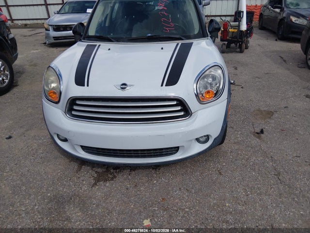 2011 Mini Cooper Countryman მანქანა იყიდება აუქციონზე, vin: WMWZB3C57BWM00905, აუქციონის ნომერი: 46278824