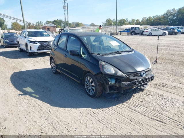 46278867 :رقم المزاد ، JHMGE8G57DC060814 vin ، 2013 Honda Fit Sport مزاد بيع