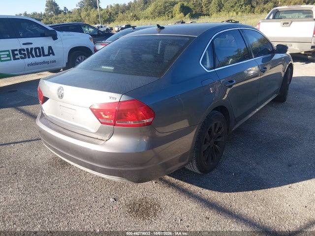 Продажа на аукционе авто 2014 Volkswagen Passat 1.8t Wolfsburg Edition, vin: 1VWAT7A32EC043058, номер лота: 46278932