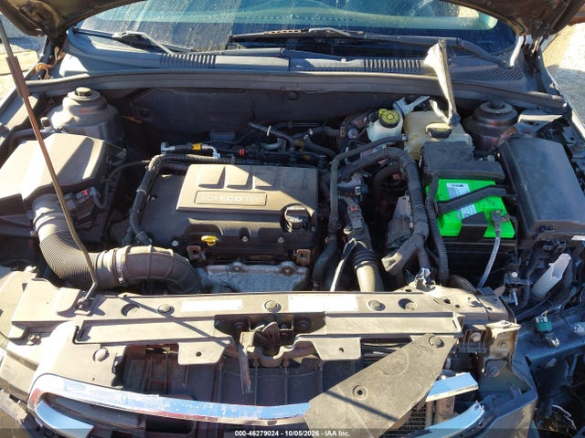 46279024 :رقم المزاد ، 1G1PE5SBXF7244744 vin ، 2015 Chevrolet Cruze 2lt Auto مزاد بيع