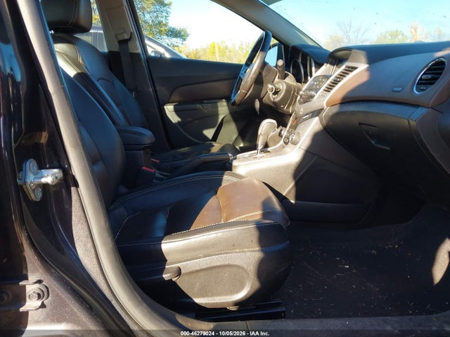 46279024 :رقم المزاد ، 1G1PE5SBXF7244744 vin ، 2015 Chevrolet Cruze 2lt Auto مزاد بيع