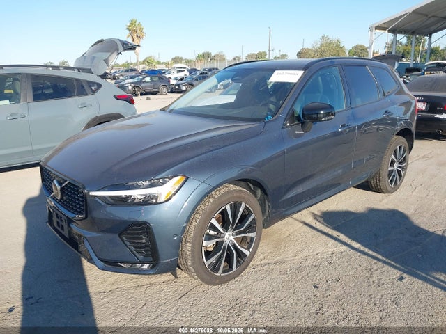 Volvo Xc60 B5 Plus Dark Theme 2024 YV4L12RL6R1947924 Image 2