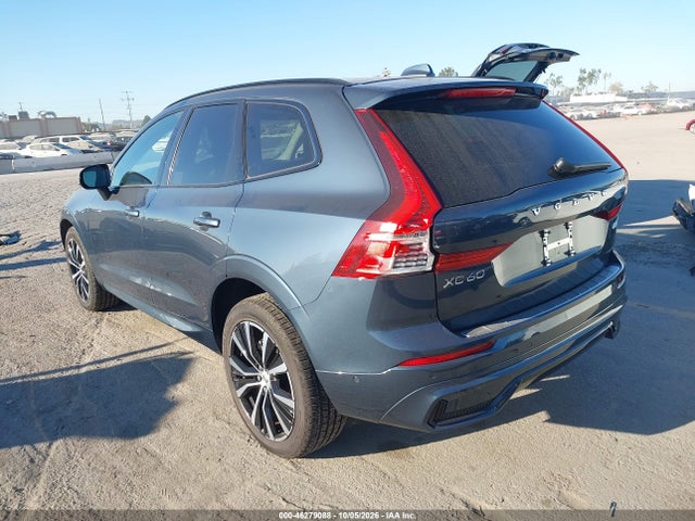 Volvo Xc60 B5 Plus Dark Theme 2024 YV4L12RL6R1947924 Image 3