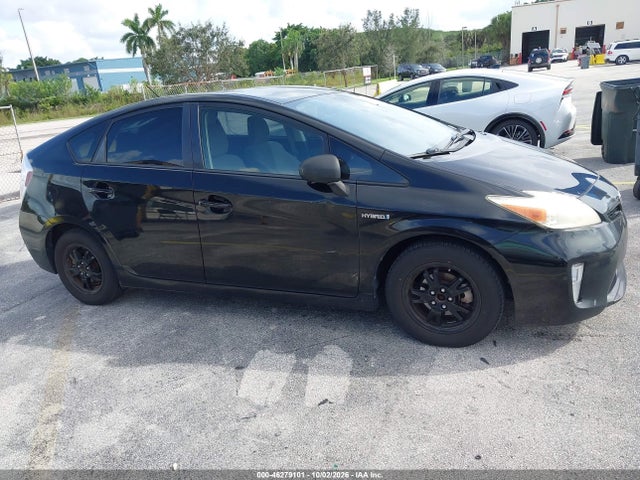 2014 Toyota Prius Two მანქანა იყიდება აუქციონზე, vin: JTDKN3DU8E0361590, აუქციონის ნომერი: 46279101