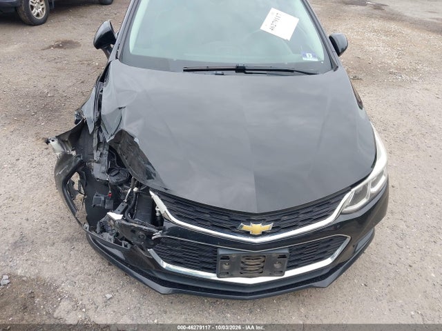 46279117 :رقم المزاد ، 1G1BC5SM0H7111544 vin ، 2017 Chevrolet Cruze Ls Auto مزاد بيع