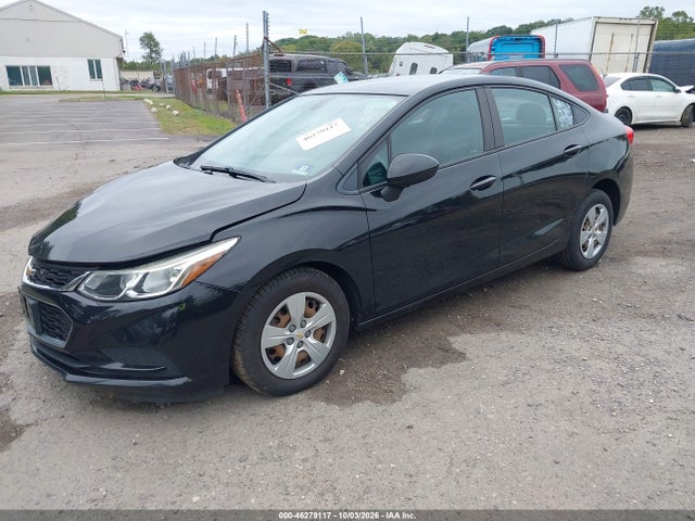 46279117 :رقم المزاد ، 1G1BC5SM0H7111544 vin ، 2017 Chevrolet Cruze Ls Auto مزاد بيع