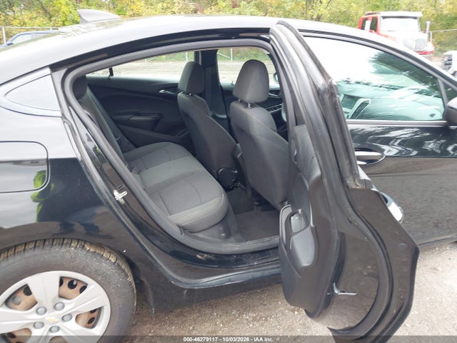 46279117 :رقم المزاد ، 1G1BC5SM0H7111544 vin ، 2017 Chevrolet Cruze Ls Auto مزاد بيع