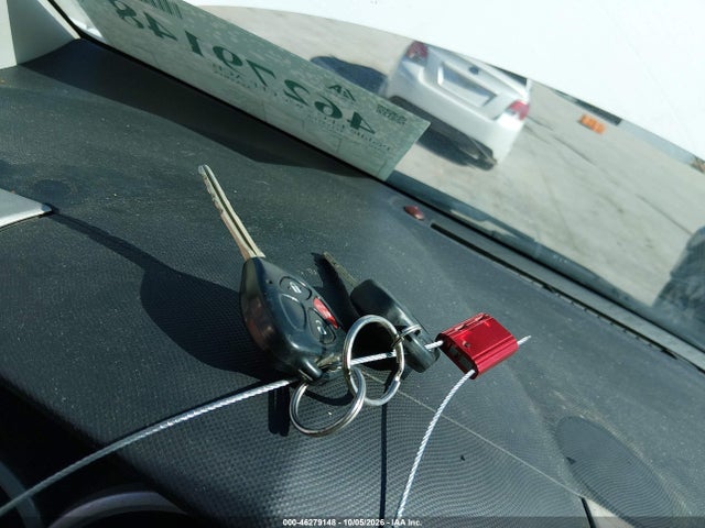 46279148 :رقم المزاد ، 2T1KU4EE8AC355353 vin ، 2010 Toyota Matrix مزاد بيع