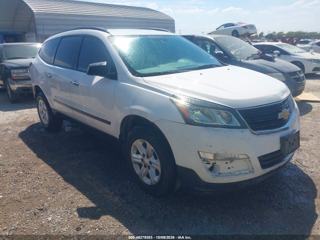46279303 :رقم المزاد ، 1GNKRFKD2FJ158089 vin ، 2015 Chevrolet Traverse Ls مزاد بيع