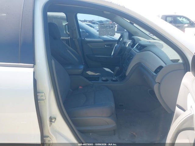 Продажа на аукционе авто 2015 Chevrolet Traverse Ls, vin: 1GNKRFKD2FJ158089, номер лота: 46279303